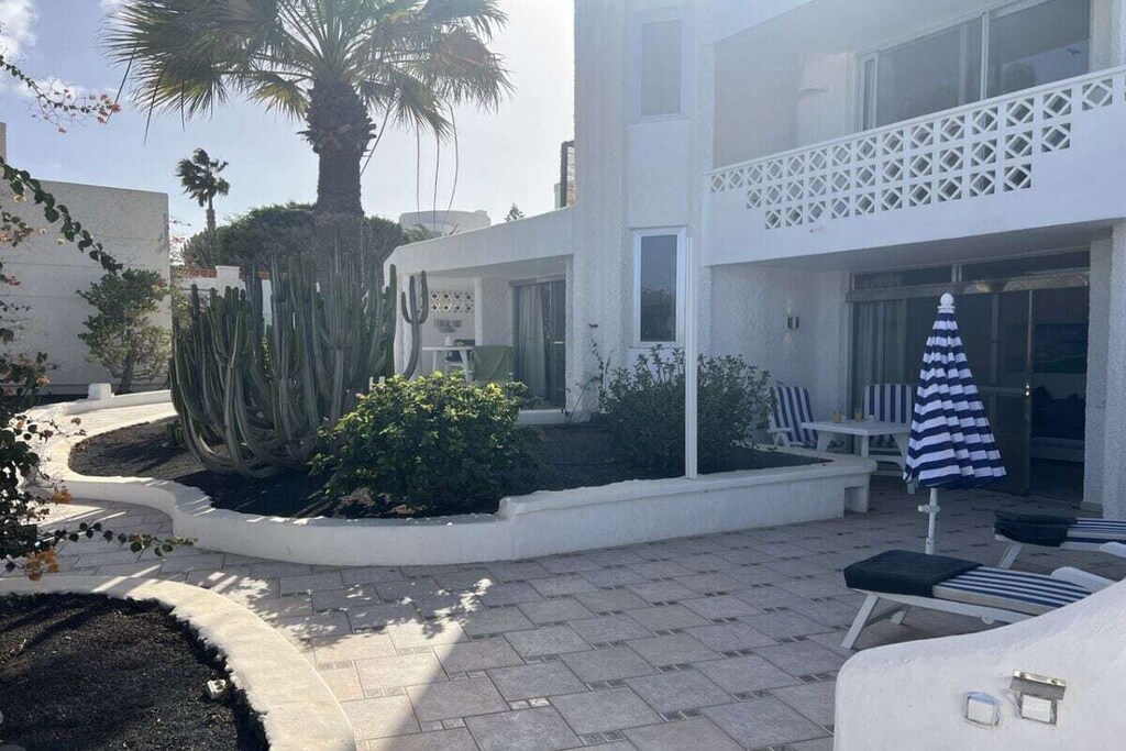 Villa Faro, Studio 1