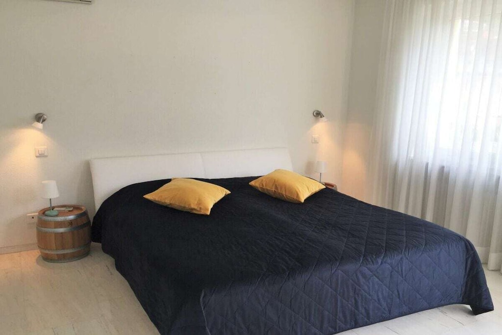 407468-Niet-getagd