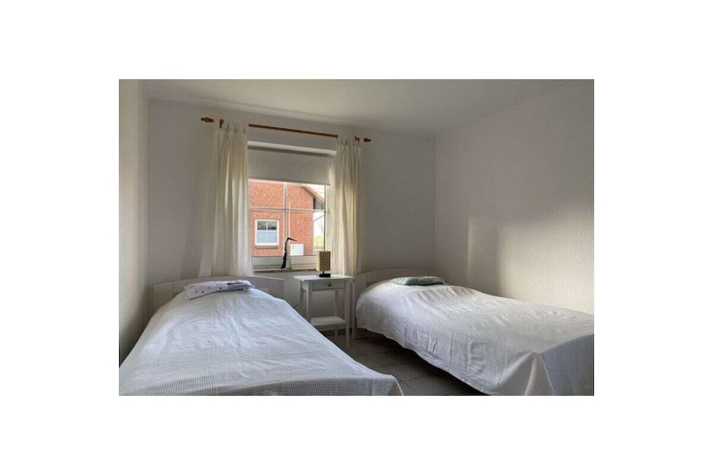 541294-Nicht getaggt