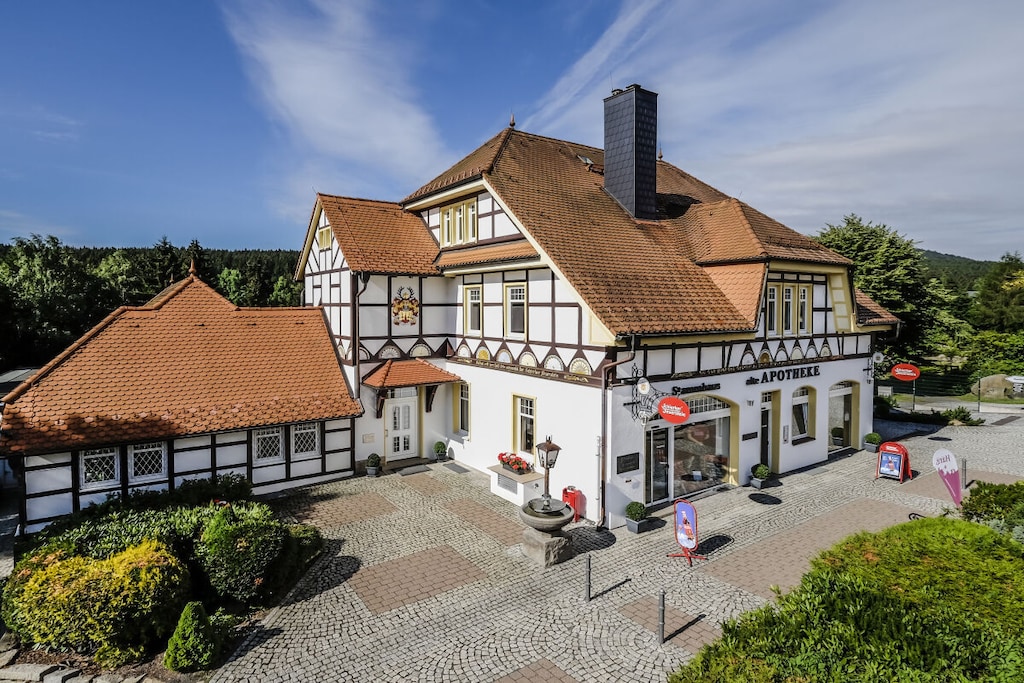 402592-Nicht getaggt