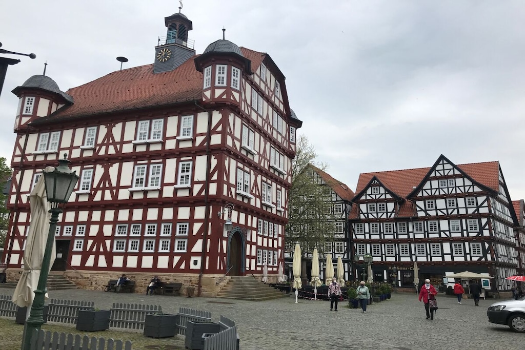 273974-Nicht getaggt