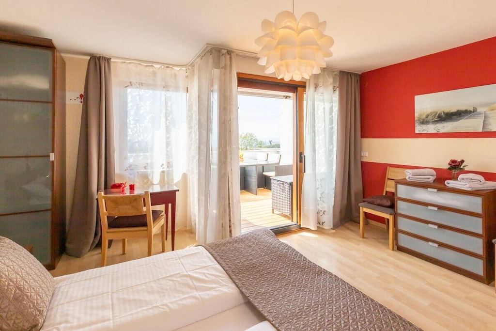 317638-Nicht getaggt