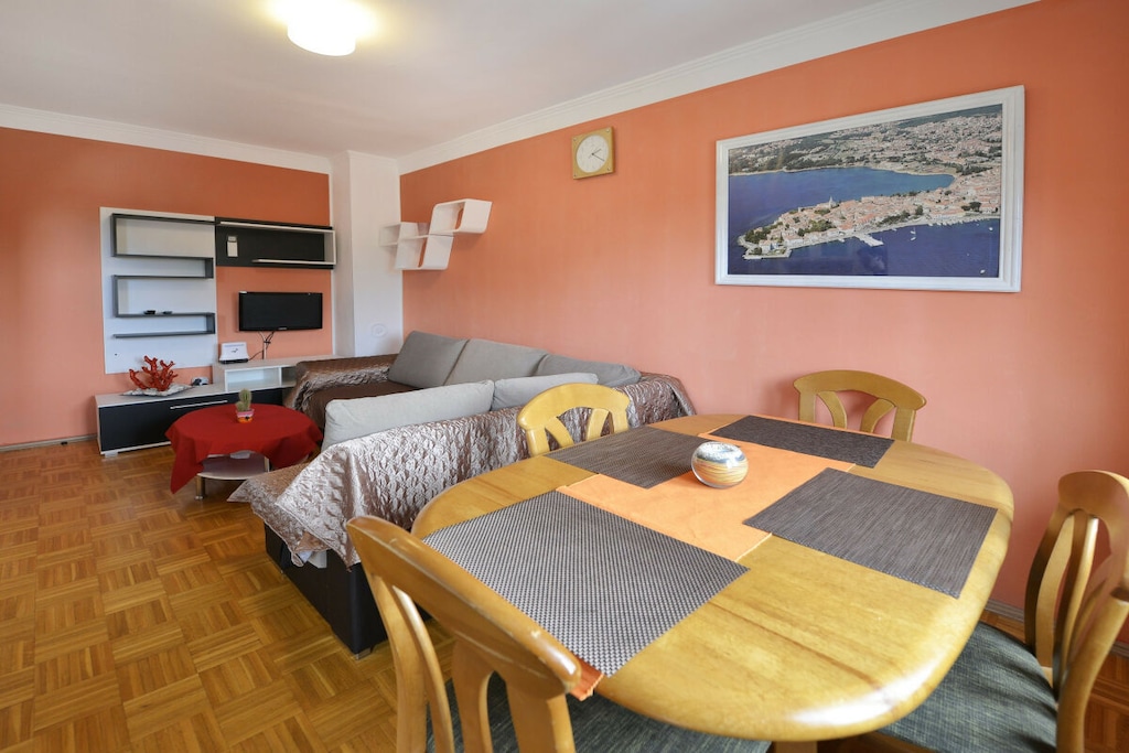 Apartment in Porec with parking