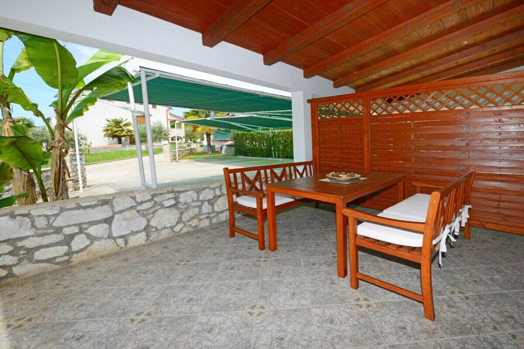 Apartment in Porec with swimming pool