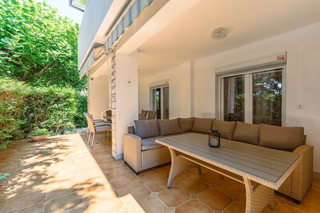 Villa in Porec with swimming pool