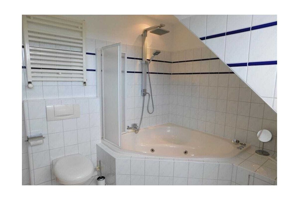 541596-Niet-getagd
