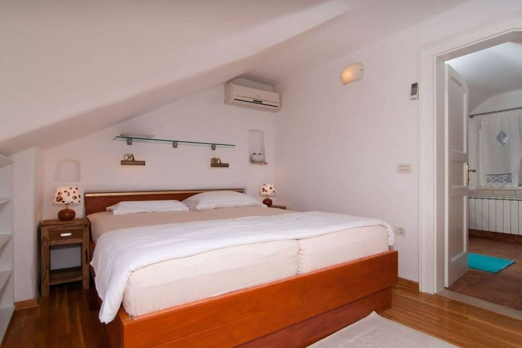 429960-Nicht zugeordnet