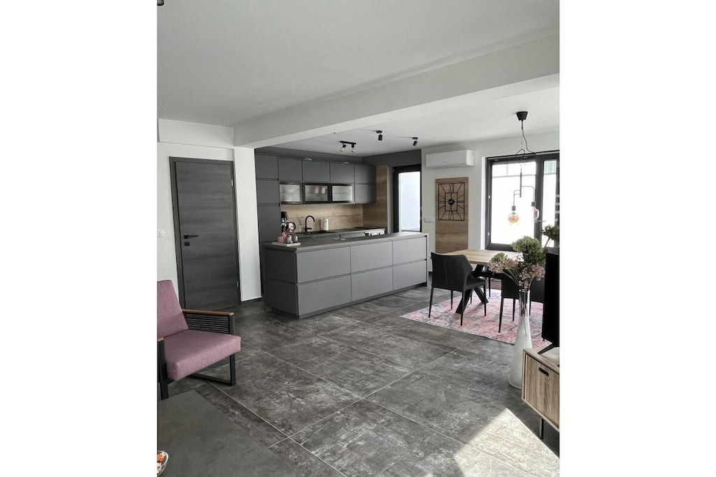 576985-Nicht zugeordnet