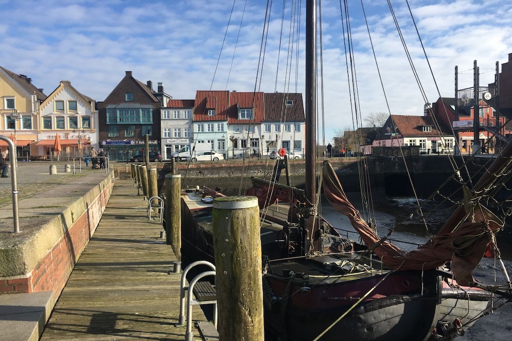 269728-Niet-getagd