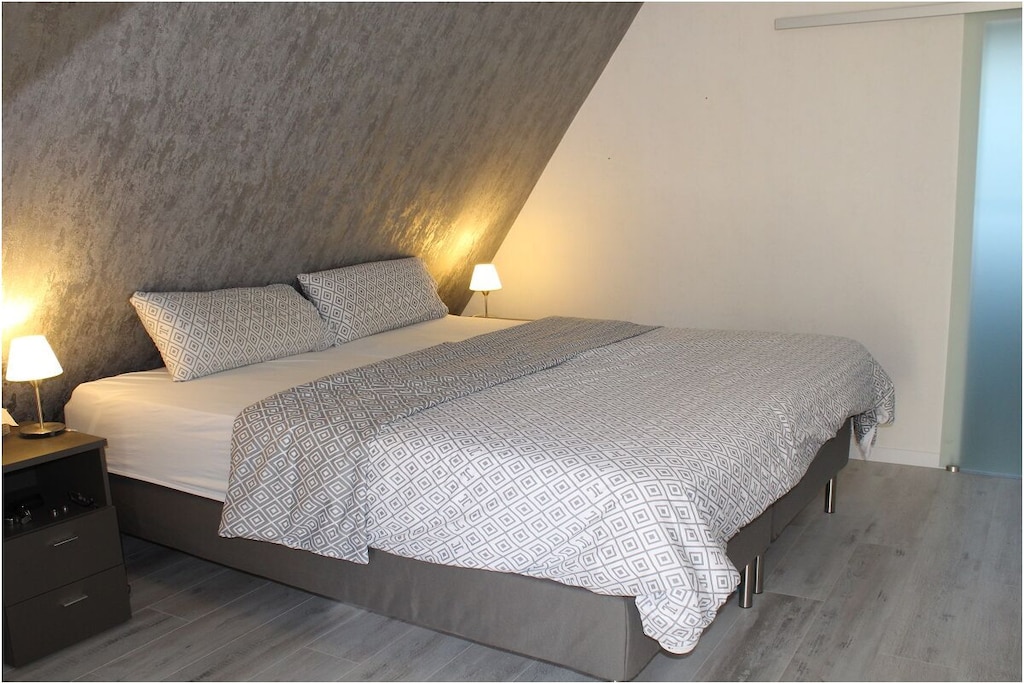 573123-Nicht zugeordnet