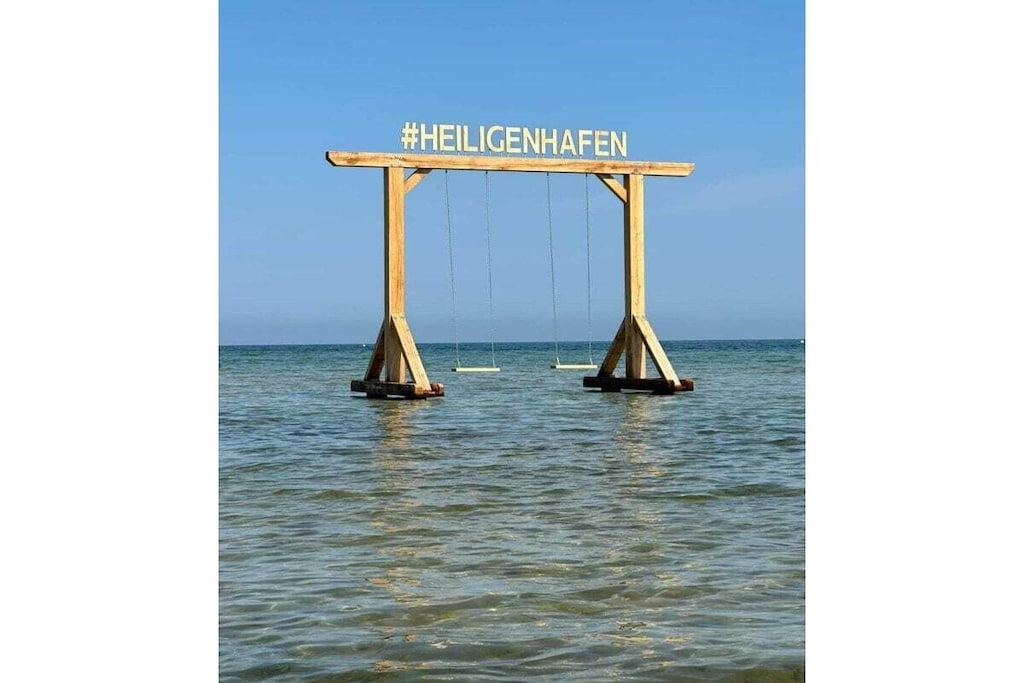 486677