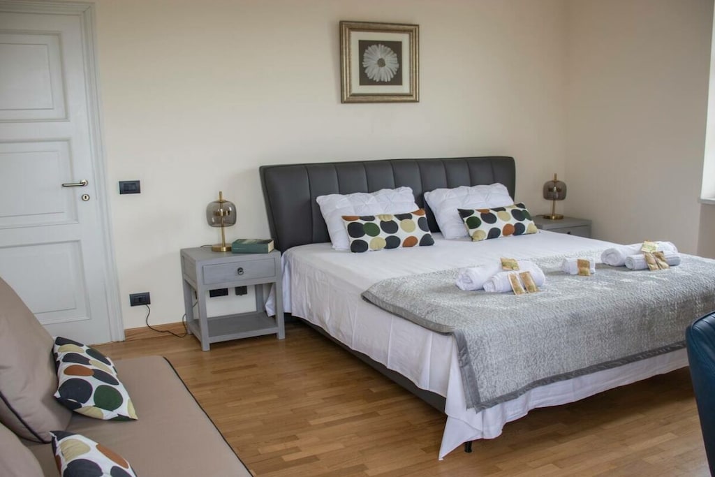 561498-Nicht zugeordnet