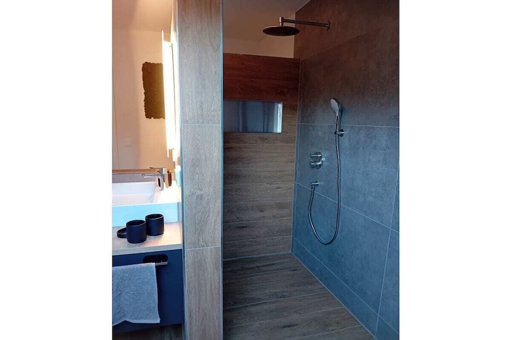 573188-Nicht zugeordnet