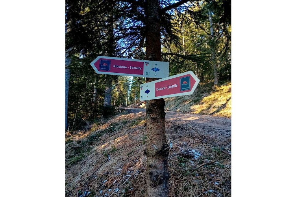 573188-Nicht zugeordnet