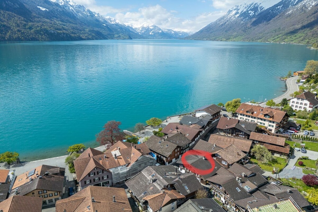 589608