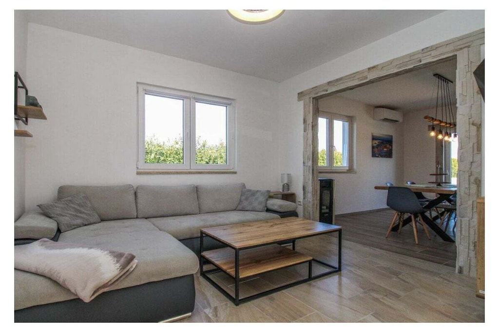 591817-Nicht zugeordnet