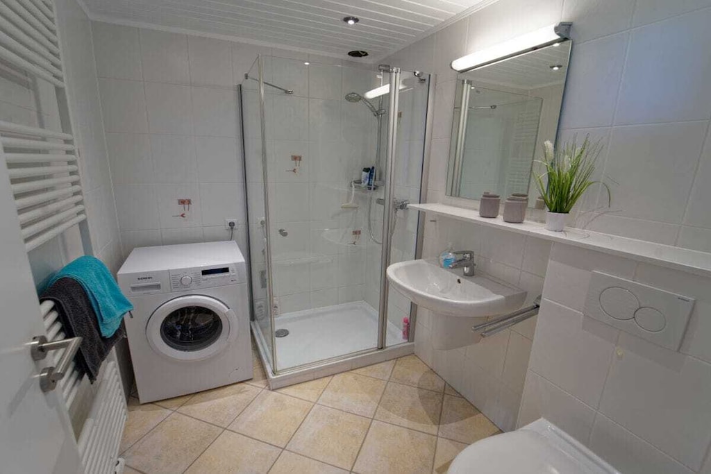 295951-Nicht zugeordnet