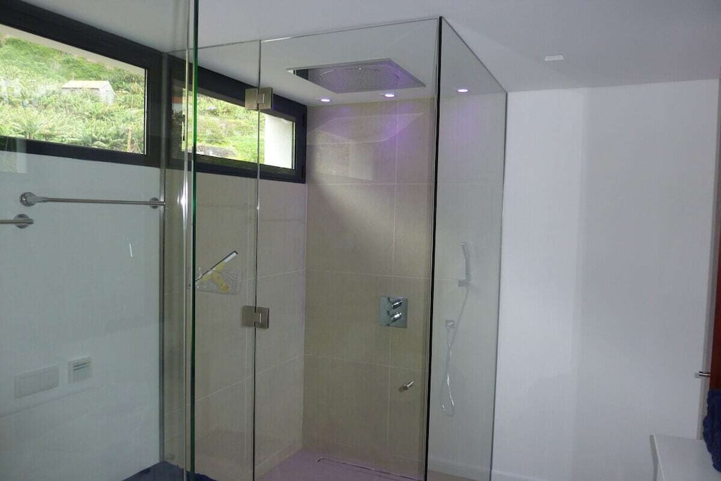 212098-Nicht zugeordnet