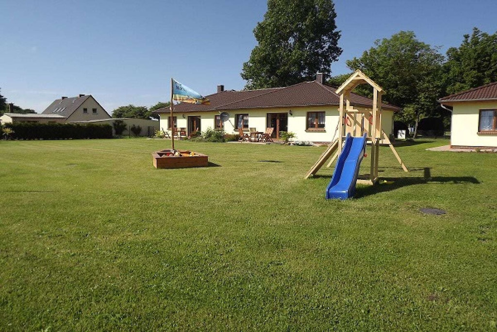 Holiday home in Schaprode with barbecue