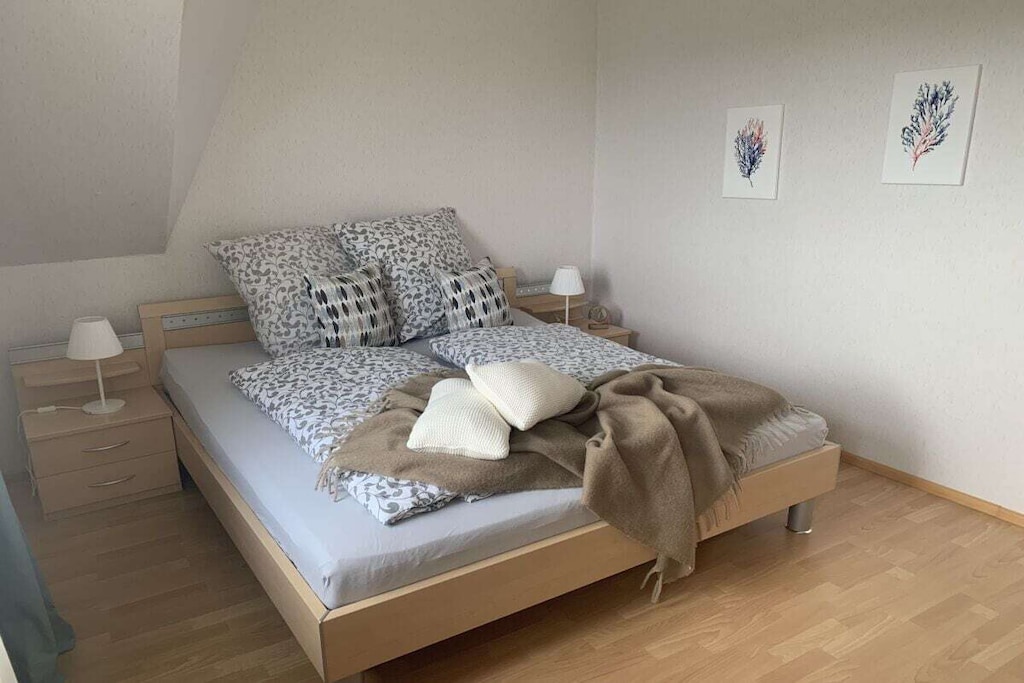 477811-Niet-getagd