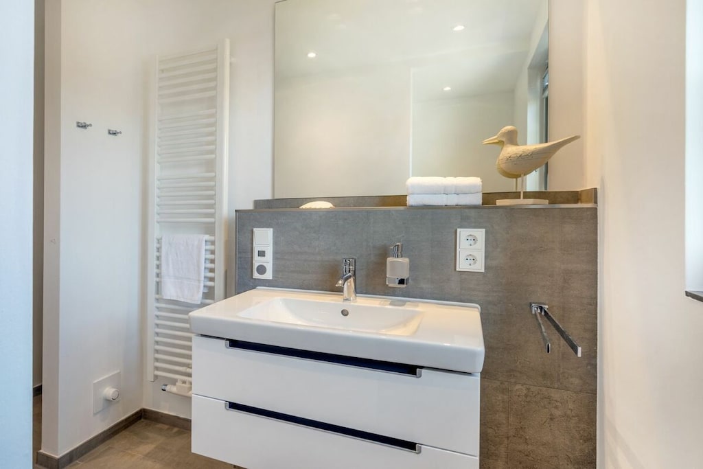 335737-Nicht zugeordnet