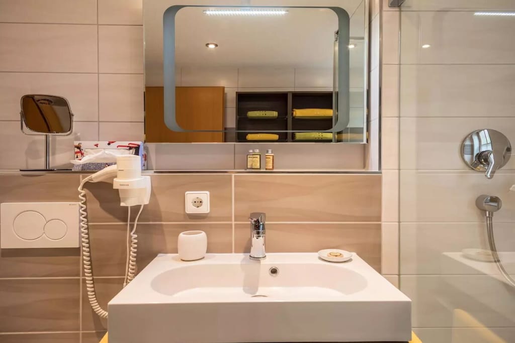 195515-Nicht zugeordnet