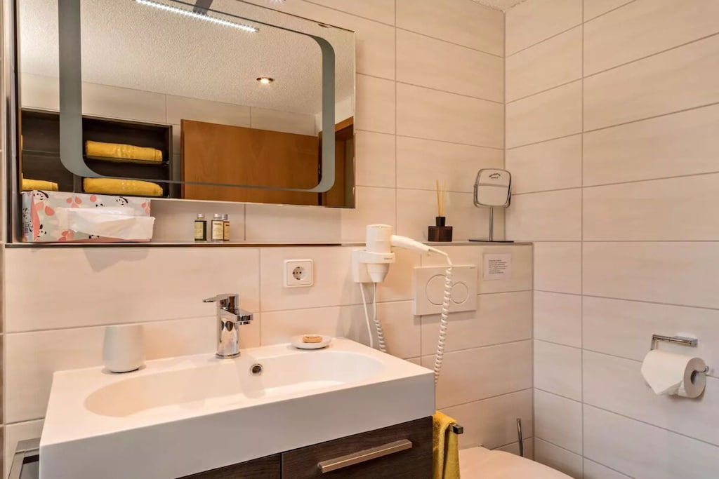 195515-Nicht zugeordnet