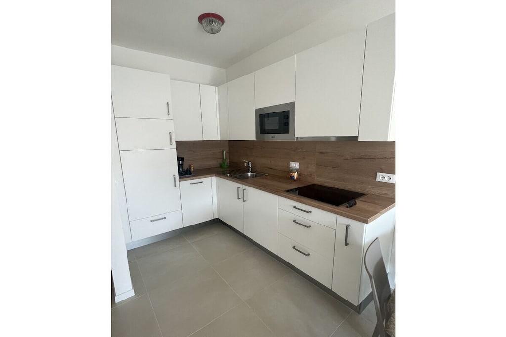 591762-Nicht zugeordnet