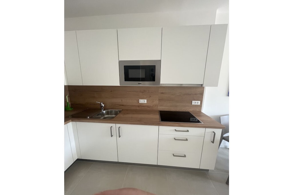 591762-Nicht zugeordnet