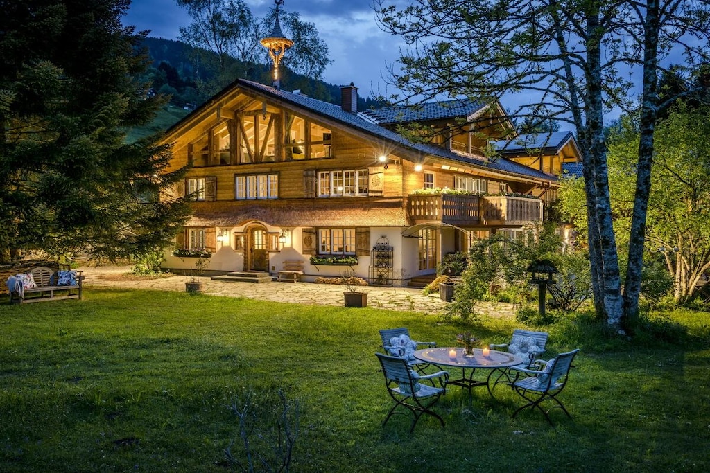 Premium Private Retreat