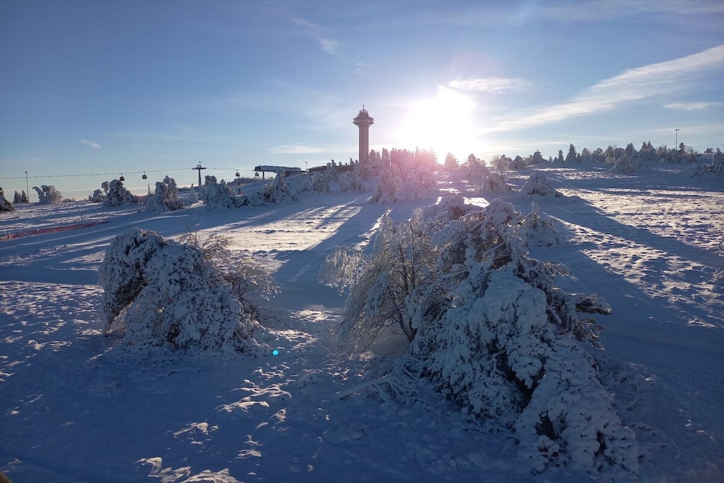 627563-Nicht zugeordnet