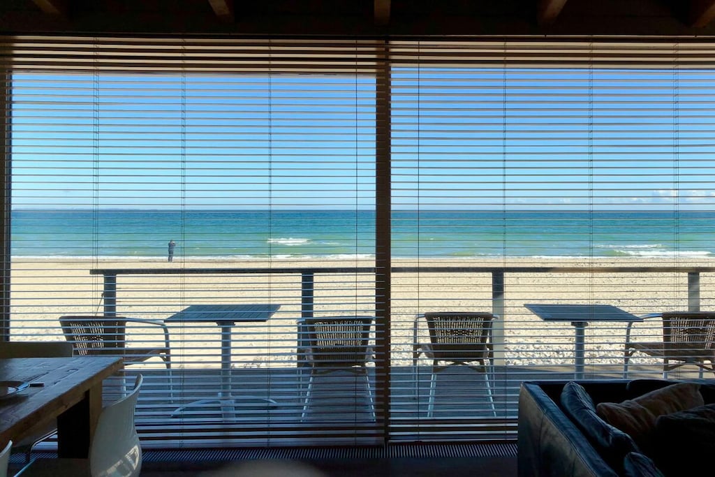 Beach Lounge II