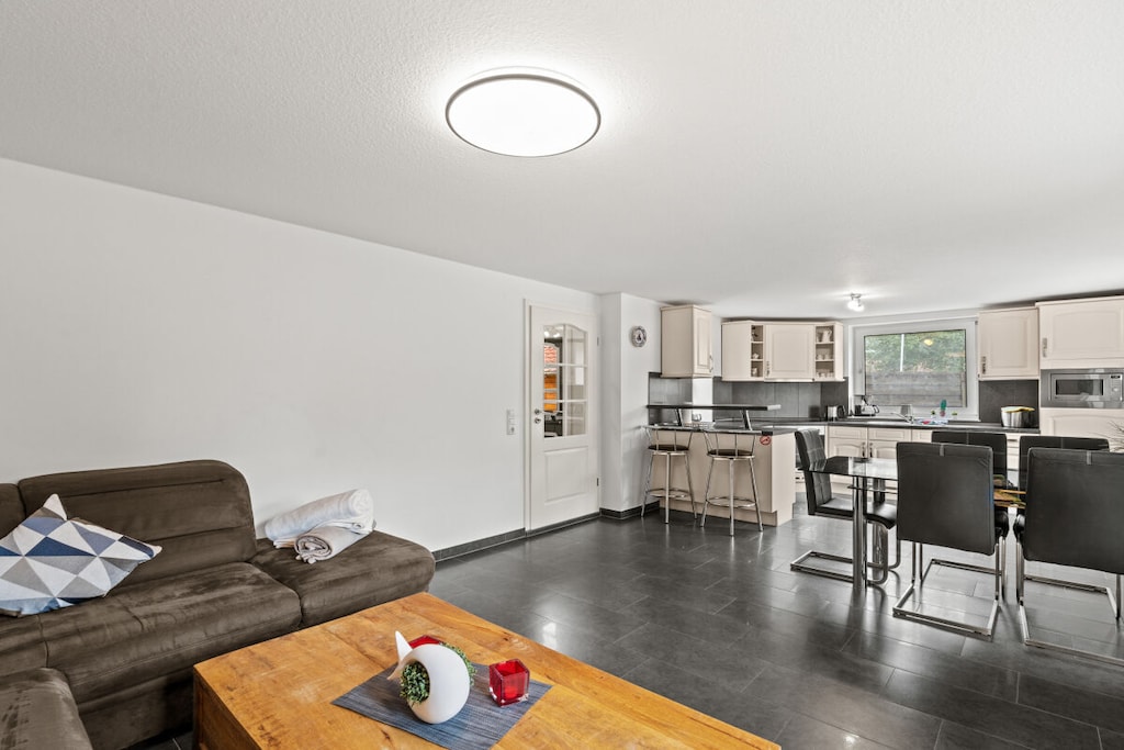 638636-Nicht zugeordnet