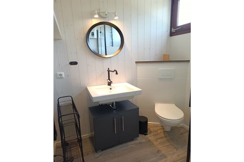 637763-Nicht zugeordnet