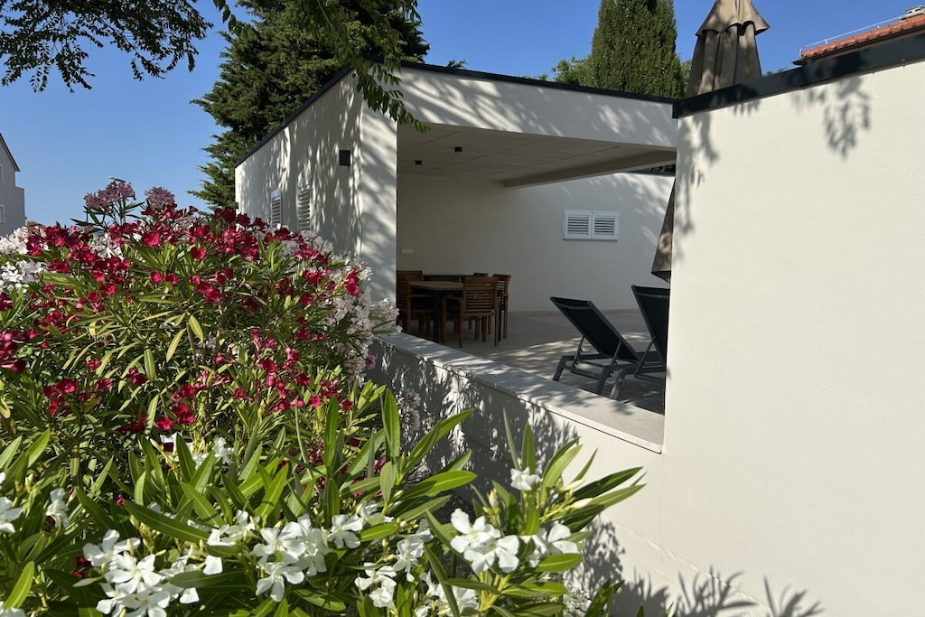 Holiday home in Murter with swimming pool