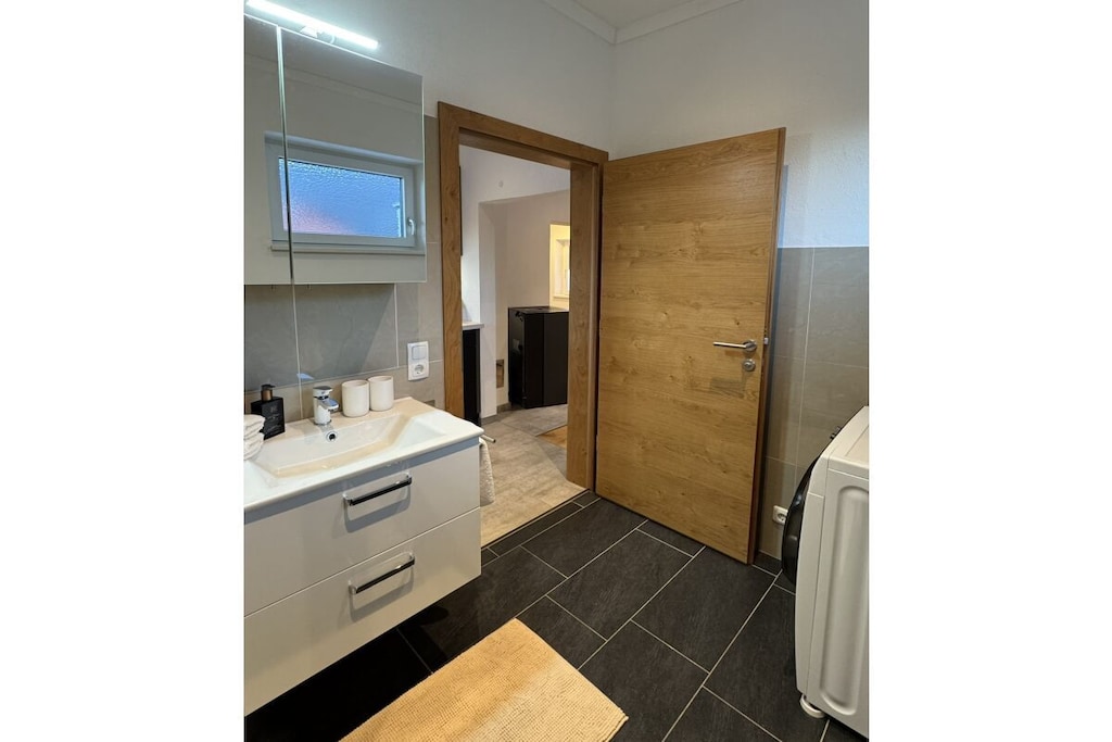 756120-Nicht zugeordnet