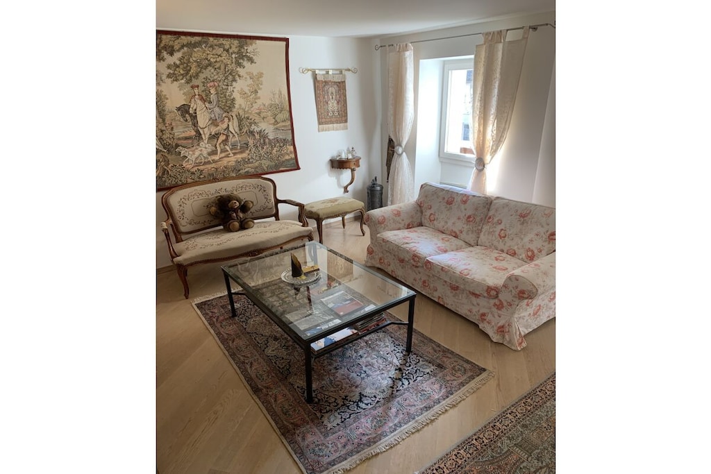 475196-Nicht zugeordnet