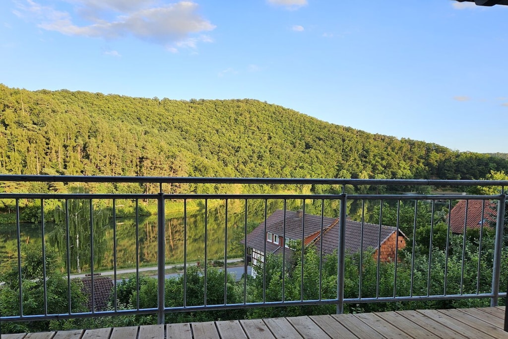 768462