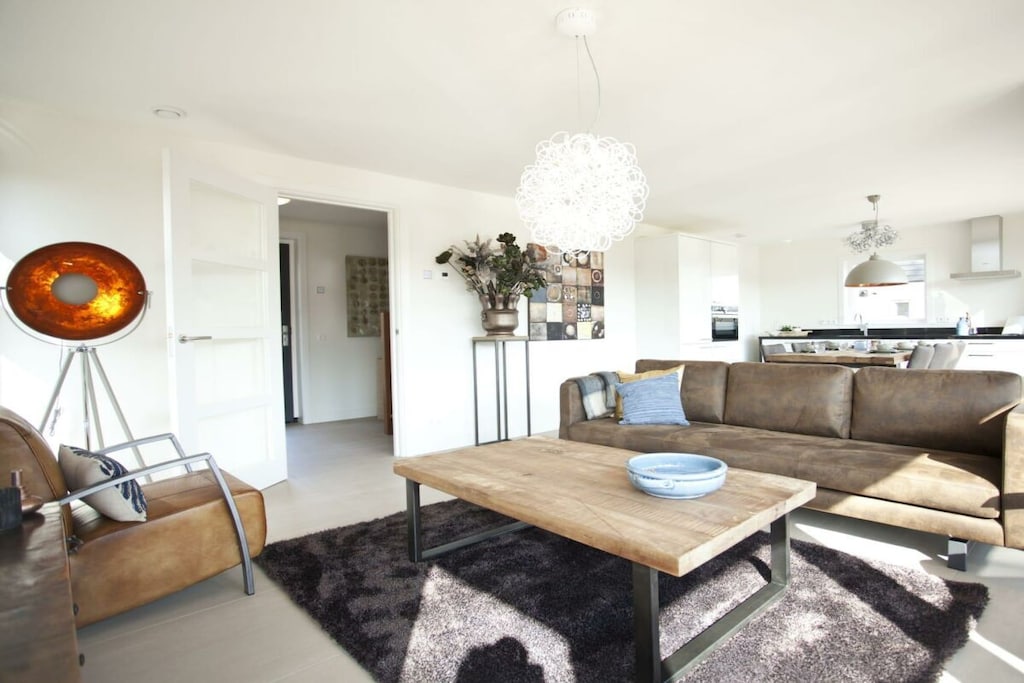 781589