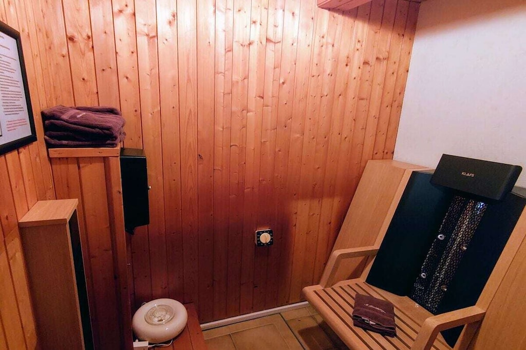 297426
