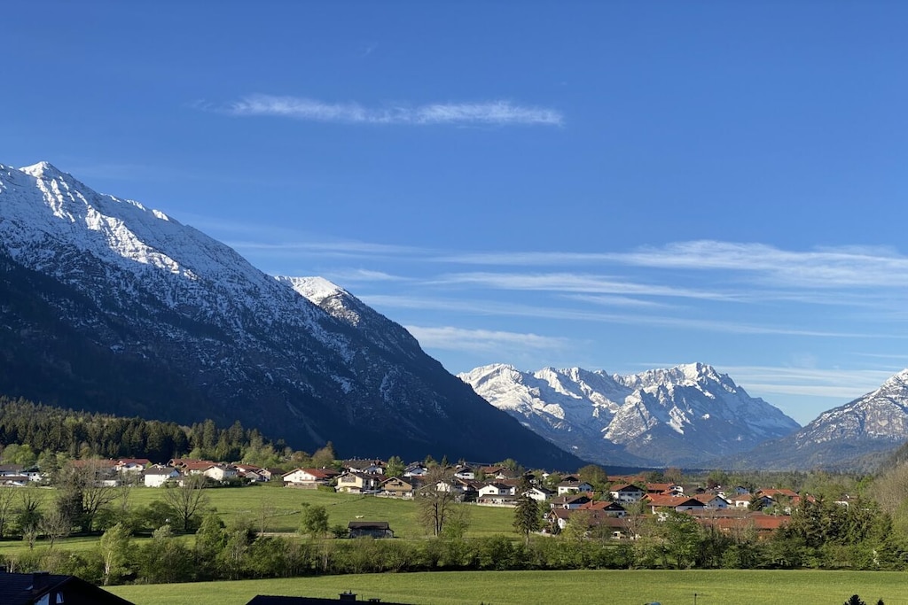310268