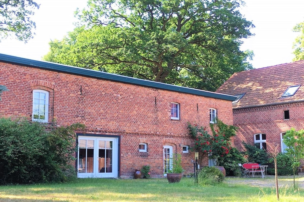 18770