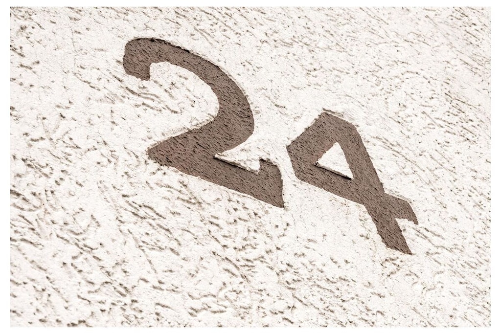 301328