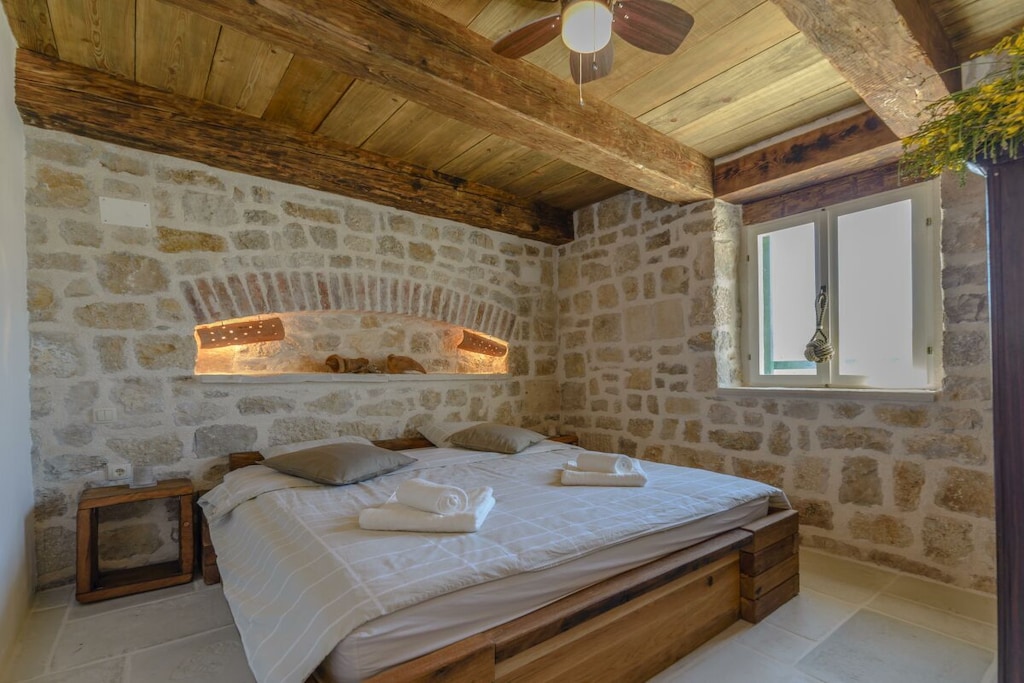 321548 - Non tagué