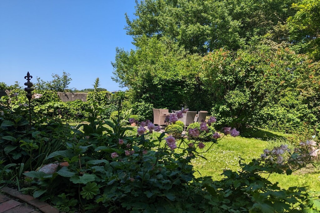 263721