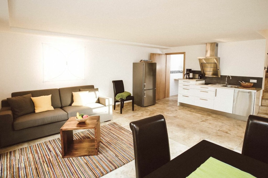 810014 - Untagged