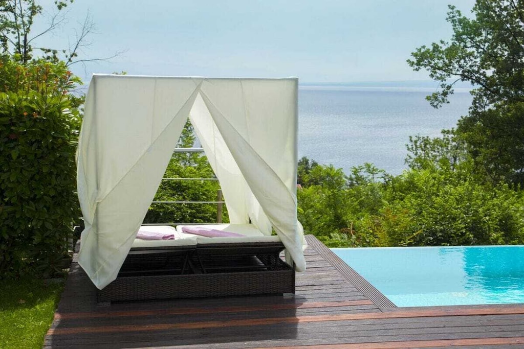489029