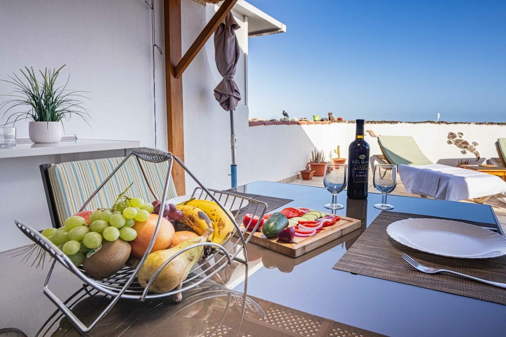 354737