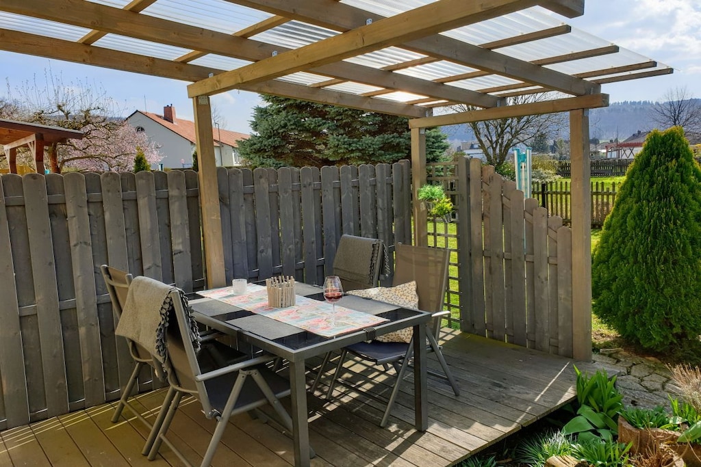 66007