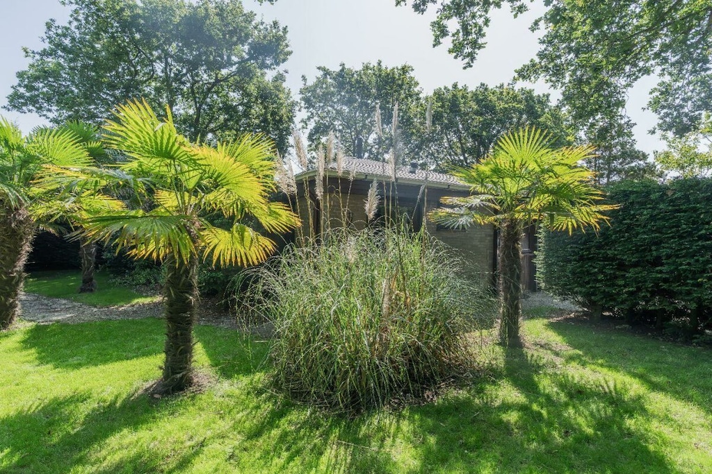814098